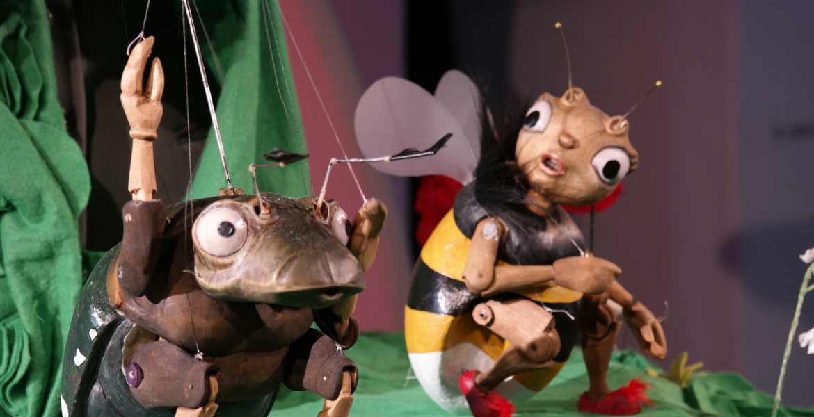 Tickets Kompagnie die exen „Ein Stück Wiese“, Puppentheater mit Mensch und Wiese in Memmingen